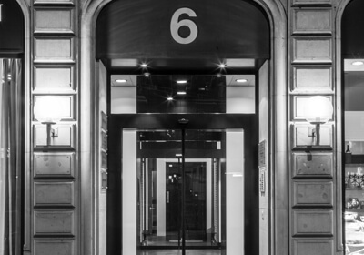 Officeentrance Geneva